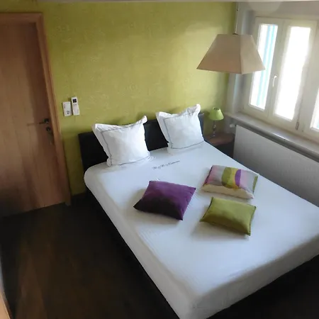 Nostromo לינה וארוחת בוקר פונטנה