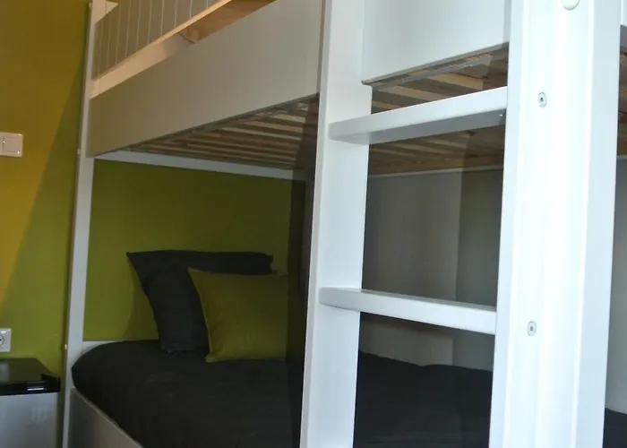 Nostromo krevet i doručak Funtana